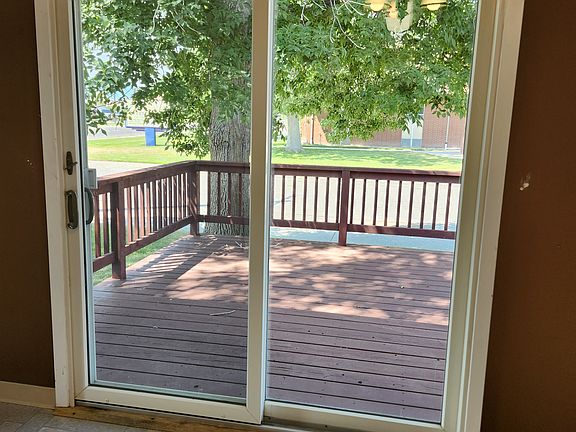 Sliding door to deck