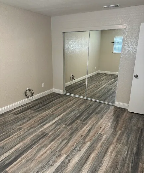 402 Jill Cir #402 — Photo 7