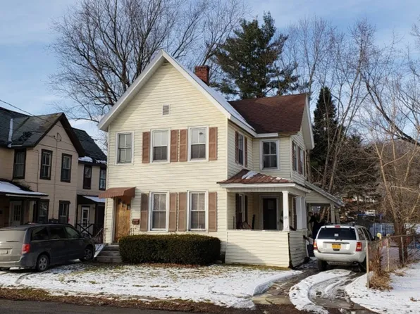 100 W 8th Ave, Gloversville, NY 12078
