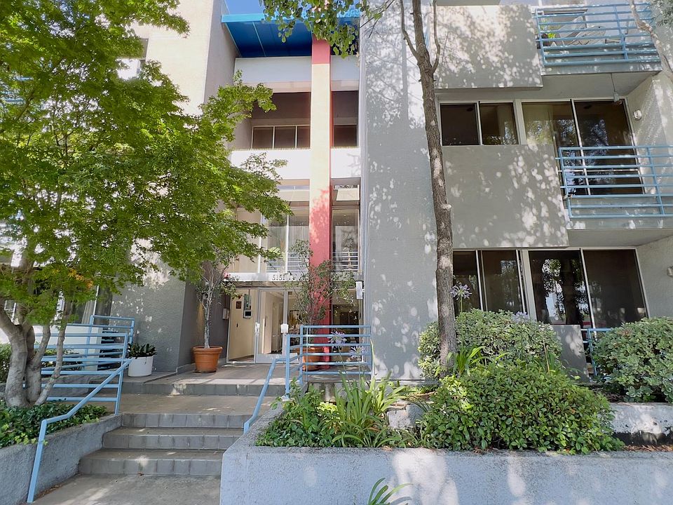 1st image of 5151 Balboa Blvd Unit 204