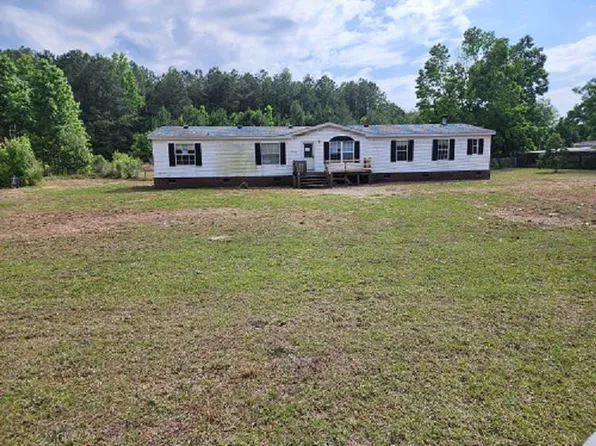 2907 Green Ln, Bishopville, SC 29010