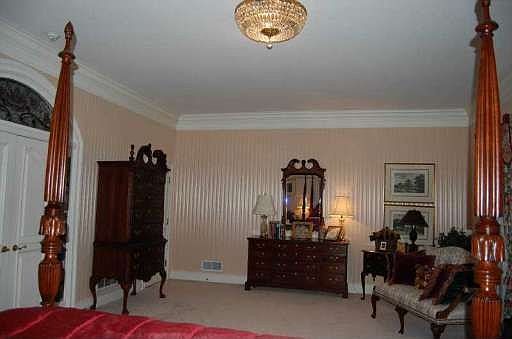 4th image of 4085 Lakeland Hills Dr