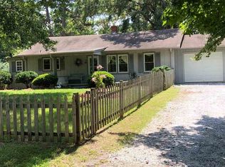 104 S Poplar Ave, Landrum, SC 29356