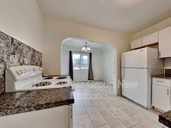 5th image of 201 Cagua Dr NE