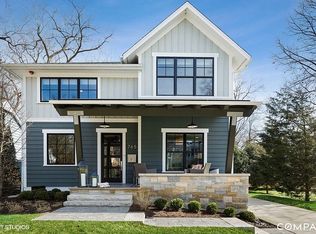 765 Euclid Ave, Glen Ellyn, IL 60137