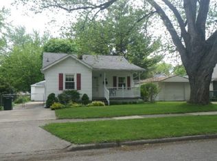 612 Hunter Blvd, Lansing, MI 48910