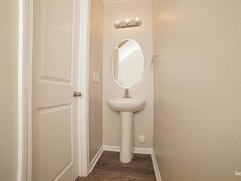 515 Salem Springs Dr — Photo 10