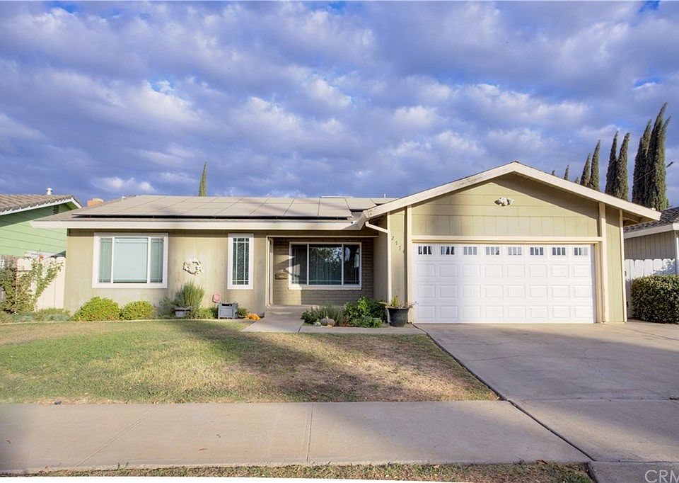 2nd image of 2774 Branco Ave