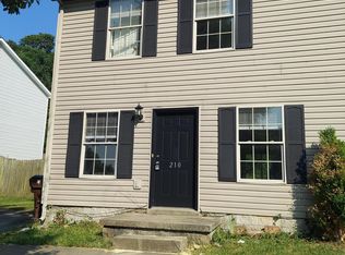 210 Maple Leaf Ln, Nicholasville, KY 40356