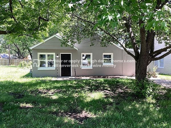 1st image of 7929 Olive St