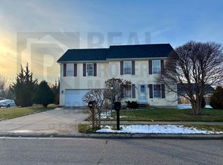 601 Mary Dr, Westville, IN 46391