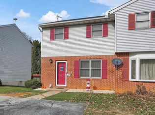 128 Heritage Rd, Ephrata, PA 17522