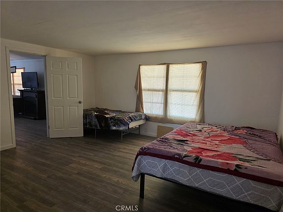 5th image of 39070 Yucca Rd