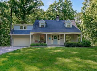 1325 Turvey Rd, Downers Grove, IL 60515