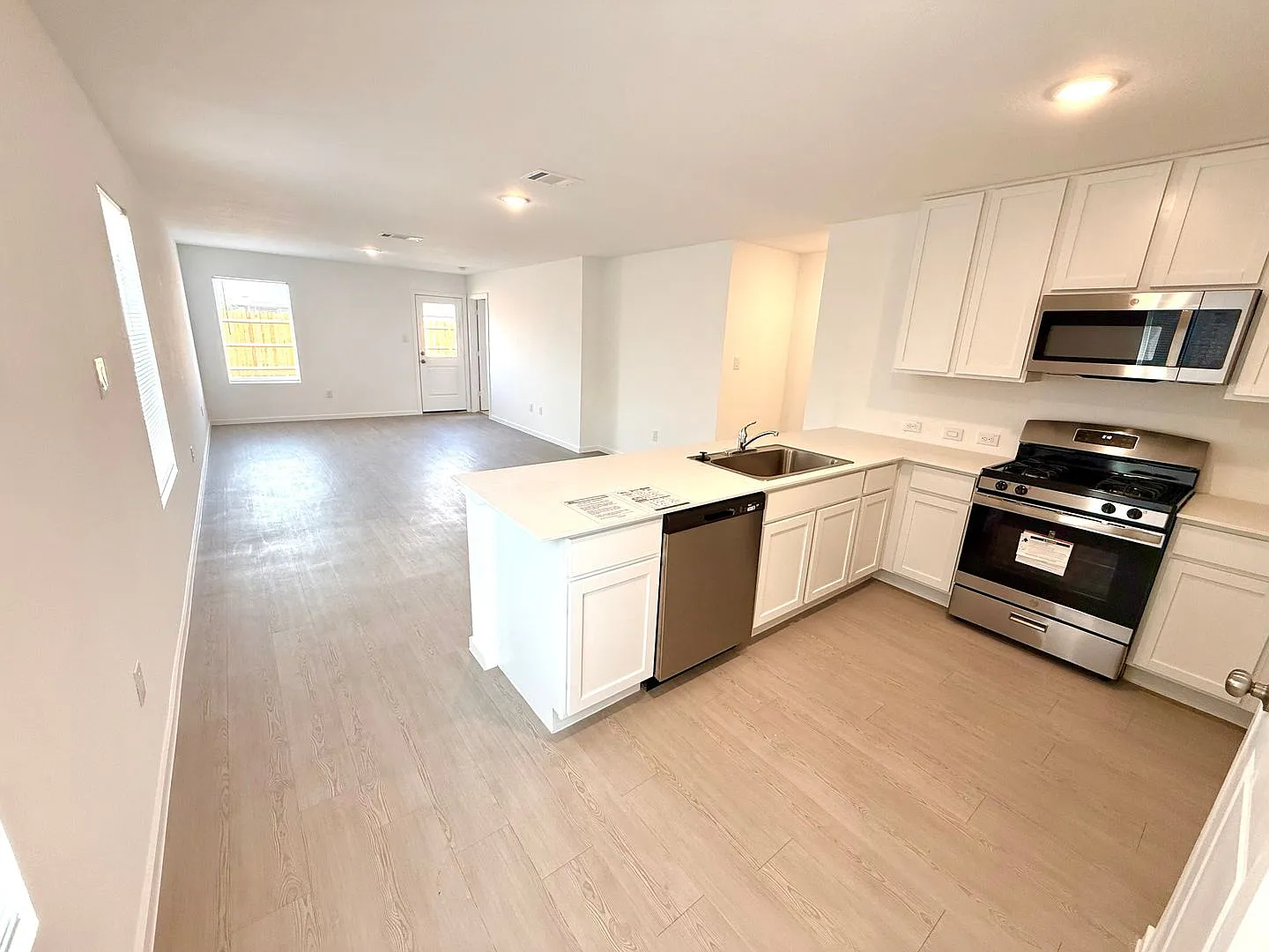Brand-New 4-Bedroom Home with Upstairs Loft & Fenced Backyard! — Photo 4