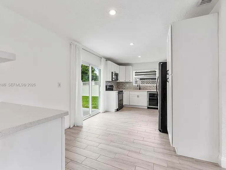 3192 NW 40th Ct — Photo 12
