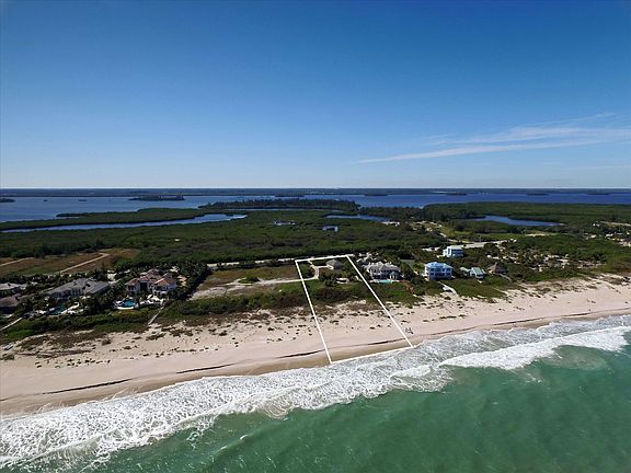 3rd image of 2440 Ocean Trail Ln