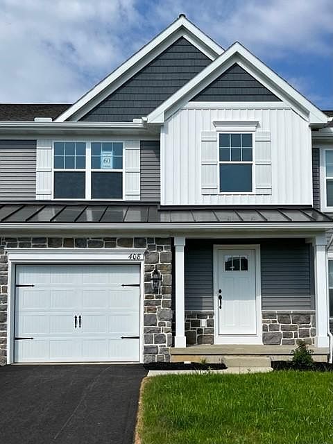 Front Door/1 car garage
