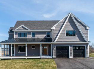 37 Seavey Landing Rd, Scarborough, ME 04074
