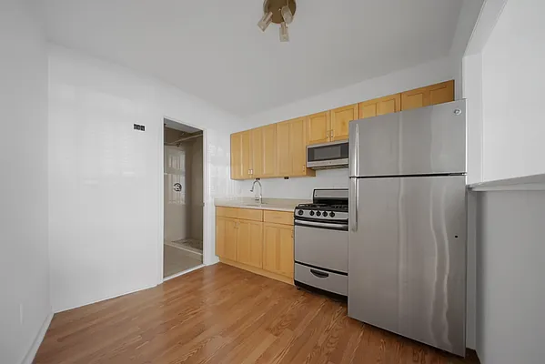 Rented by Compass | media 5