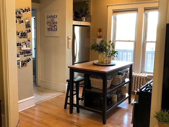 5th image of 2616 Hennepin Ave #100