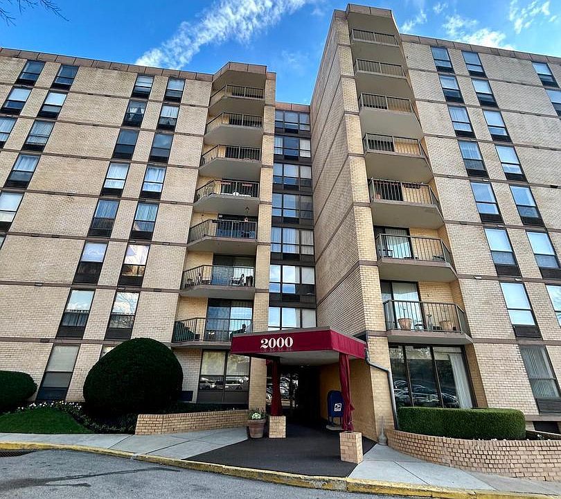 1st image of 666 W Germantown Pike APT 2409