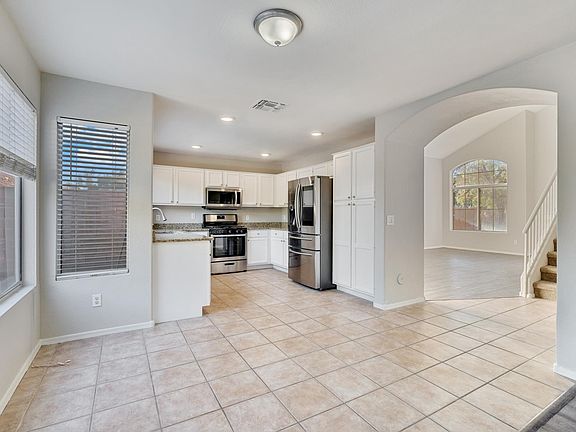 5th image of 1330 W Pelican Ct