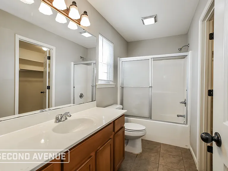 106 Sahalee Cv — Photo 13