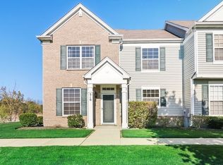516 Cannonball Dr, Grayslake, IL 60030