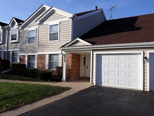 1st image of 602 Eastview Ct Unit V1