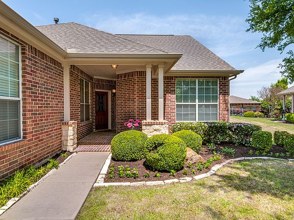2nd image of 616 Birch Valley Ct