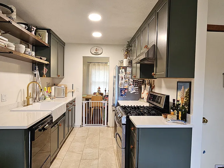 101 Kirby Ln — Photo 15
