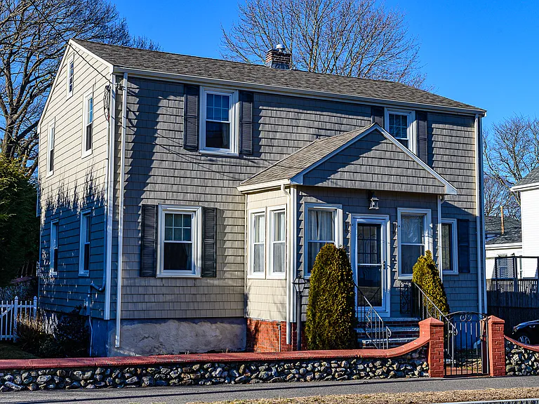 508 Pleasant St — Photo 1