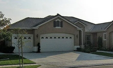 2628 Quincy Ave photo 1