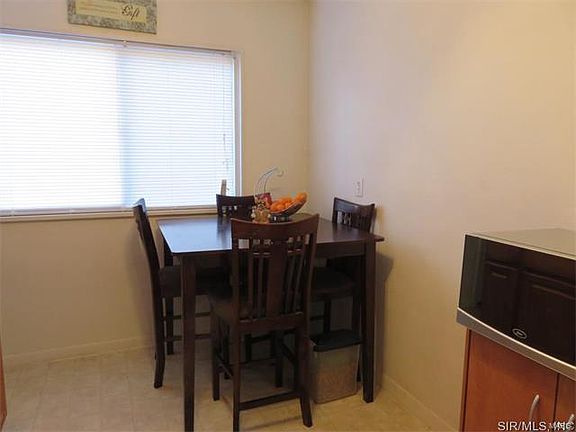 5th image of 216 Lucinda Dr