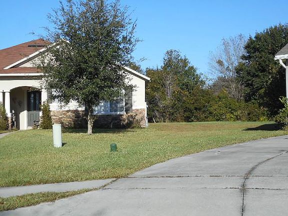 3rd image of 14863 Royal Poinciana Dr