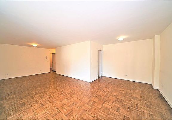 3rd image of 444 E 82nd St APT 9G