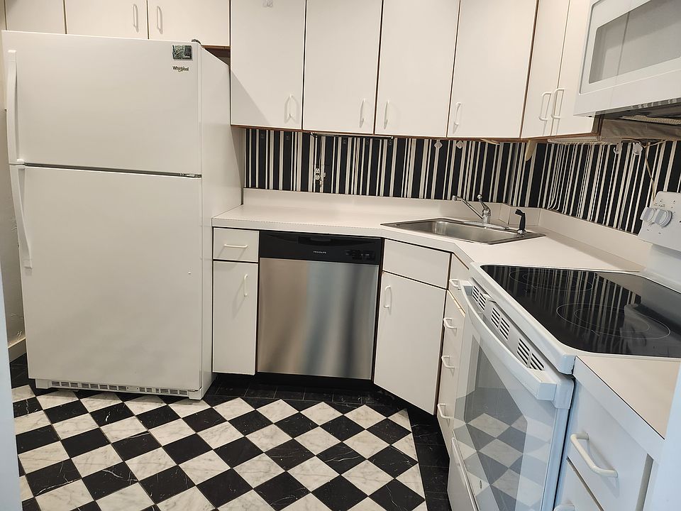 Kitchen to the Right of Entrance