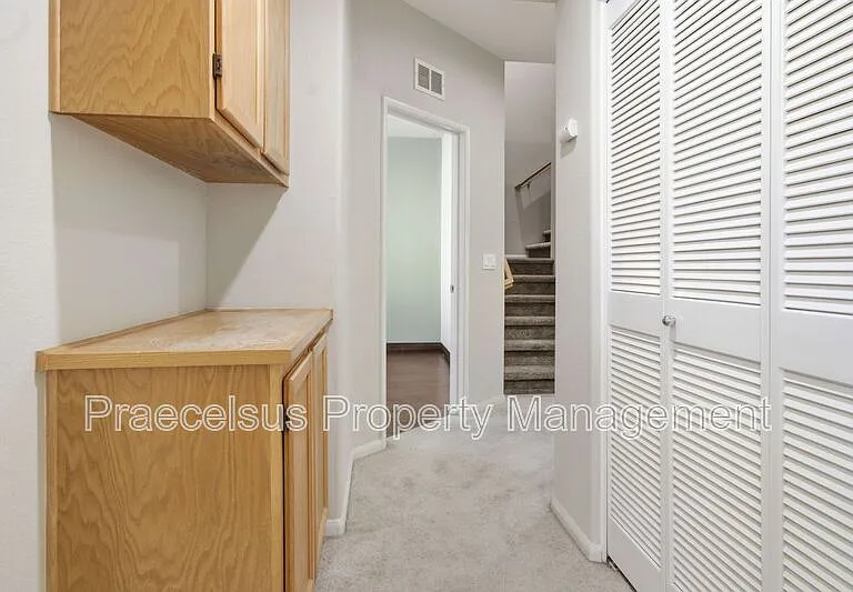 1293 Fools Gold Way #2 — Photo 8