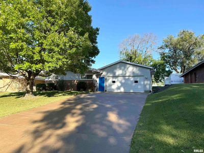 707 Edgewood Dr, Quincy, IL, 62301