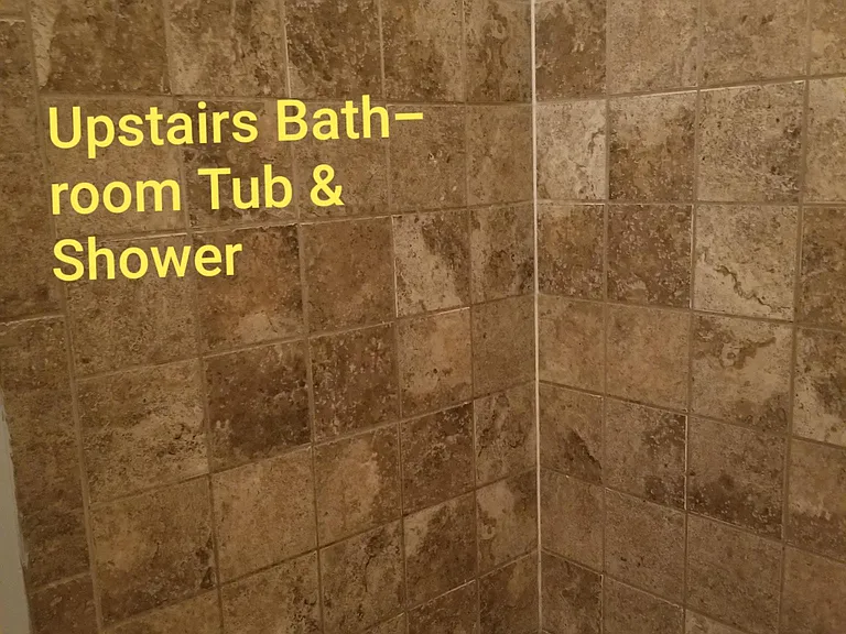 4825 Rolling Fields Dr — Photo 20