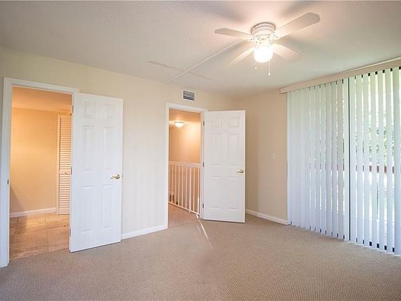 4th image of 781 SE 1st Way
