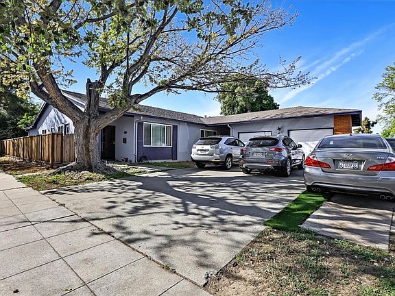 3rd image of 2957 Driftwood Dr