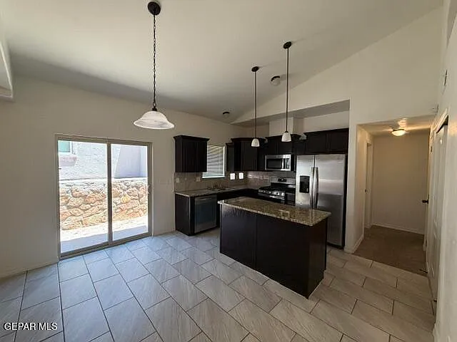 236 Ilchester Way — Photo 2