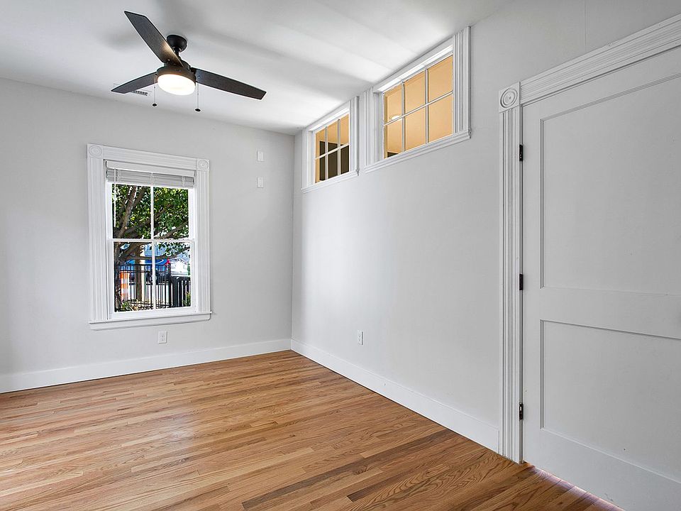 1st image of 2406 Carrington St