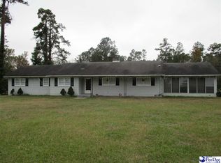 219 W Hampton St, Olanta, SC 29114
