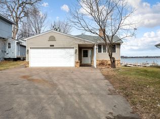 3521 Interlachen Dr NE, Ham Lake, MN 55304