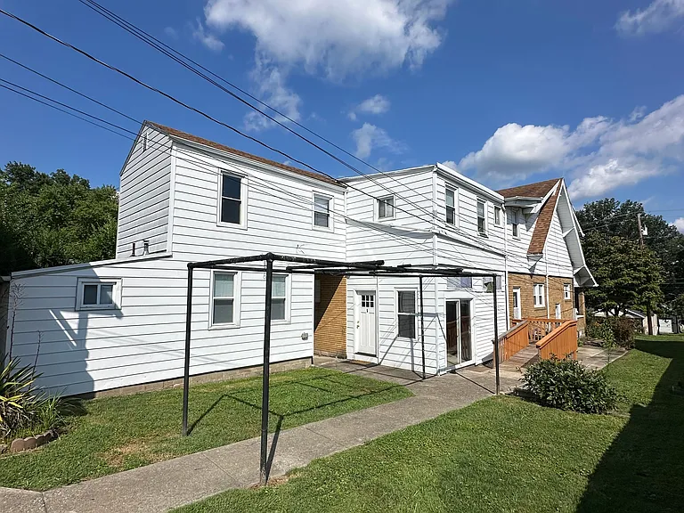 2317 Broad St #5 — Photo 9