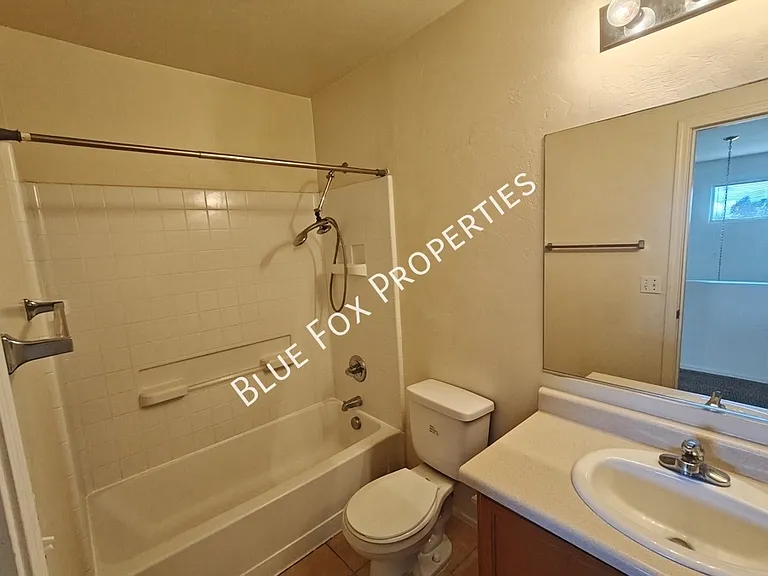 8262 W Zlacket Dr — Photo 32