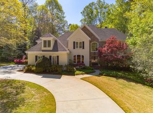 8050 Monticello Dr, Sandy Springs, GA 30350